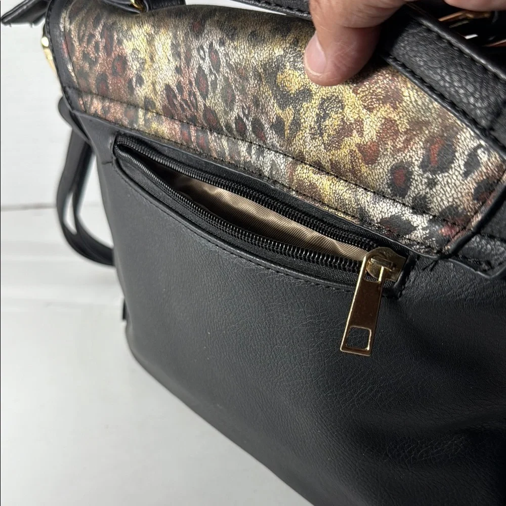 Femina Fringe Leopard Print Black Handbag Gold Interior Detachable Strap - Picture 9 of 16